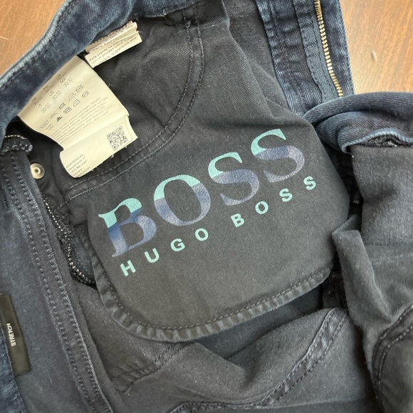 Boss Hugo Boss Jeans Size 30 X 32 Dark Wash Skinny School Preppy Logo Designer - Picture 10 of 16